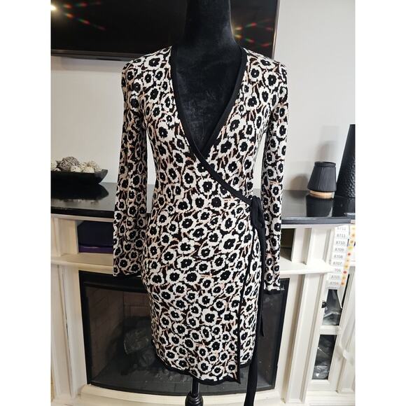 Diane Von Furstenberg For Target Sweater Dress Womens Small Wrap Dress Poppy - Picture 1 of 7